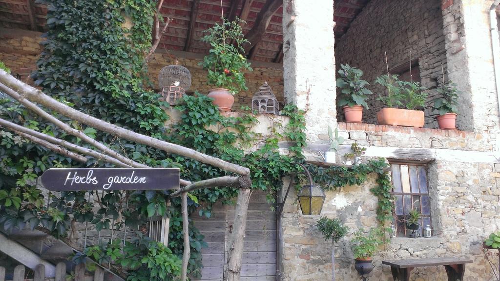 Agriturismo Cascina Knec Feisoglio Ngoại thất bức ảnh