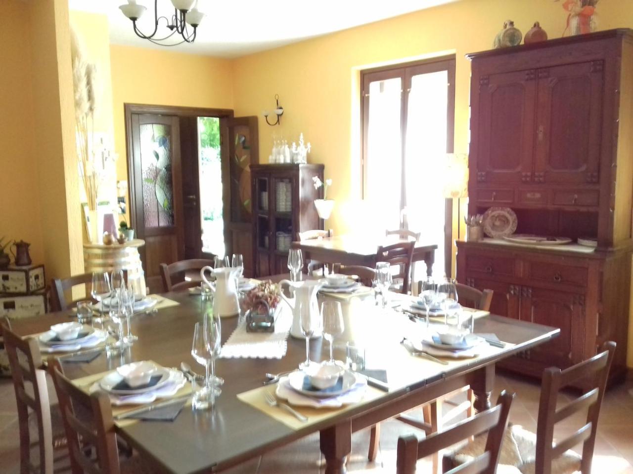 Agriturismo Cascina Knec Feisoglio Ngoại thất bức ảnh