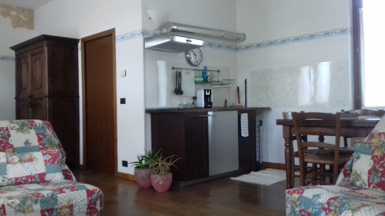 Agriturismo Cascina Knec Feisoglio Ngoại thất bức ảnh